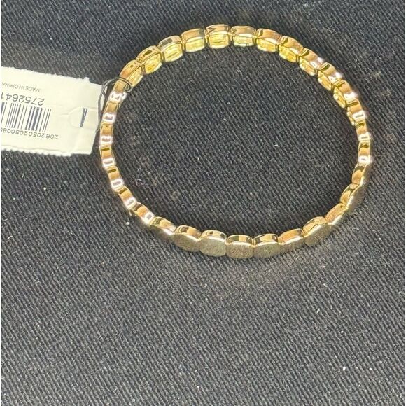 Express Gold Stretch Beaded Bracelet - Picture 7 of 7